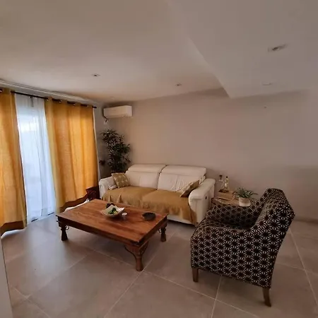 Casa Familiar En Διαμέρισμα Σεβίλλη