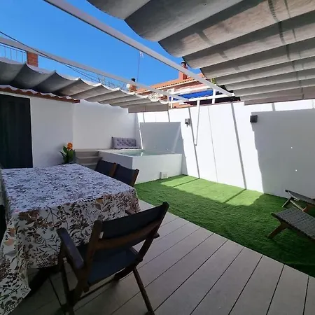 Casa Familiar En Διαμέρισμα